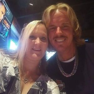 Meet your Posher, Charles